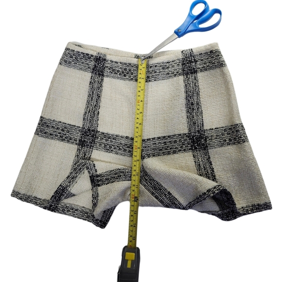 Zara Basics High-Rise Striped  Tweed Shorts  Women's Size S  Casual Side-Zip - Picture 6 of 11